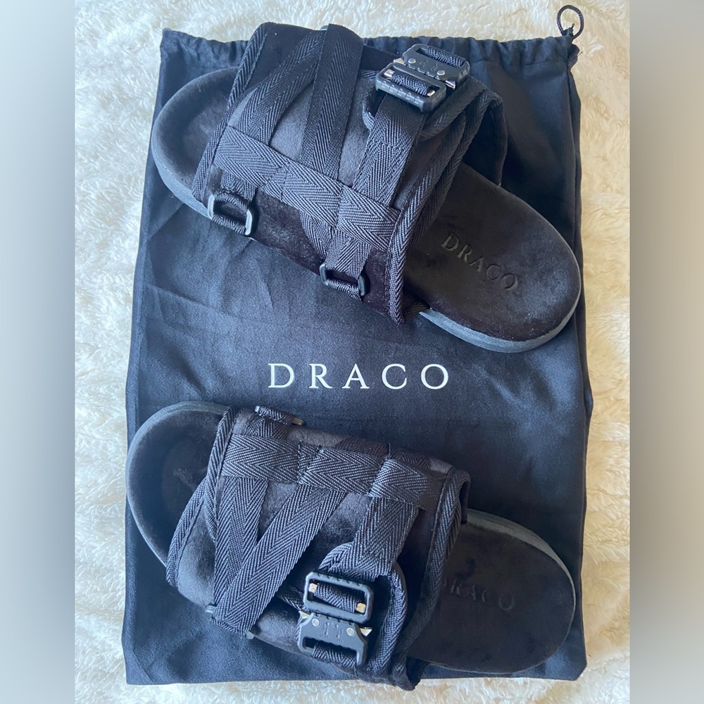 Black DRACO slides size 7/8 and 11/12.